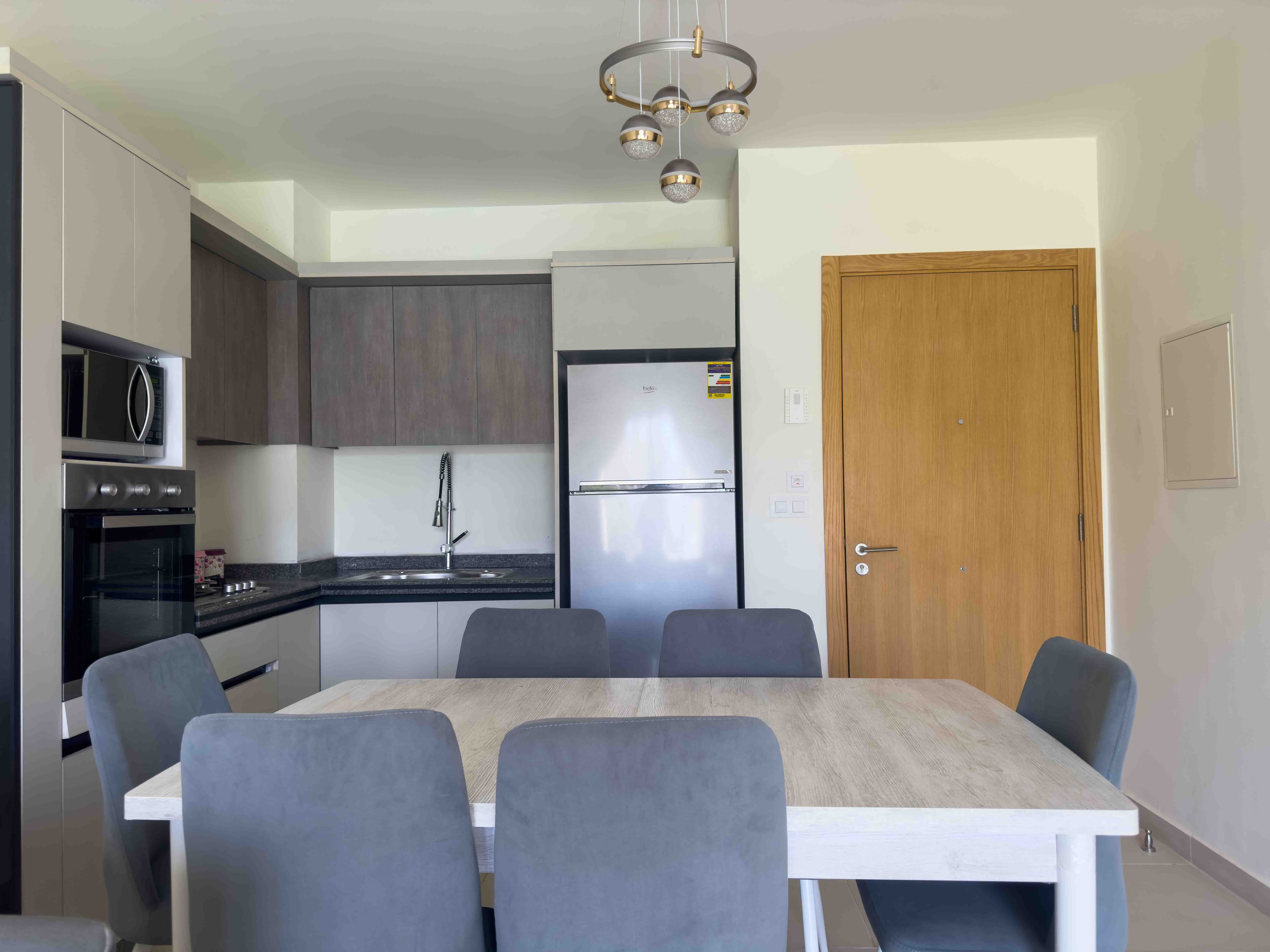 2BR LEA | PoolView, photo 4