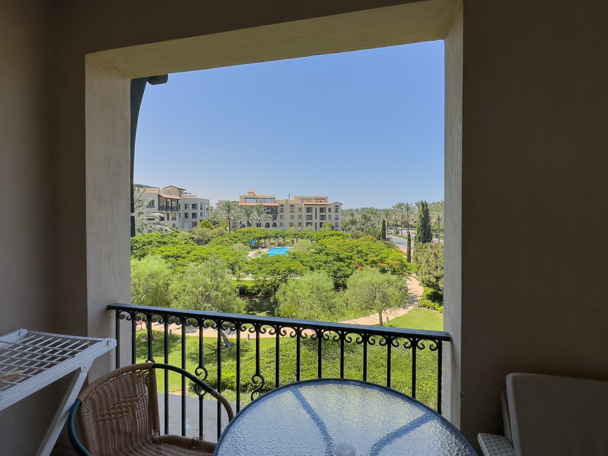 2BR Apartment | Pool View | Catania, photo 2
