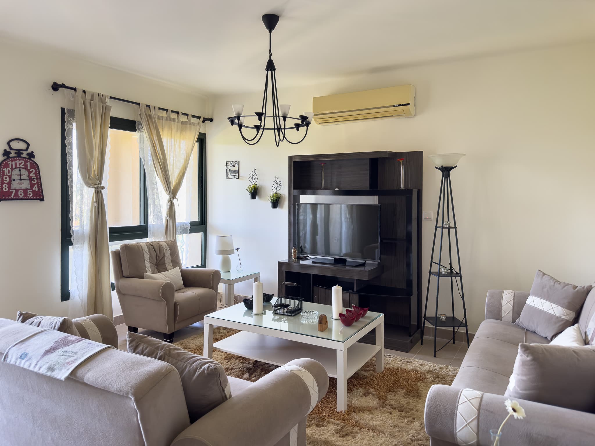 2BR Apartment | Pool View | Catania, photo 3