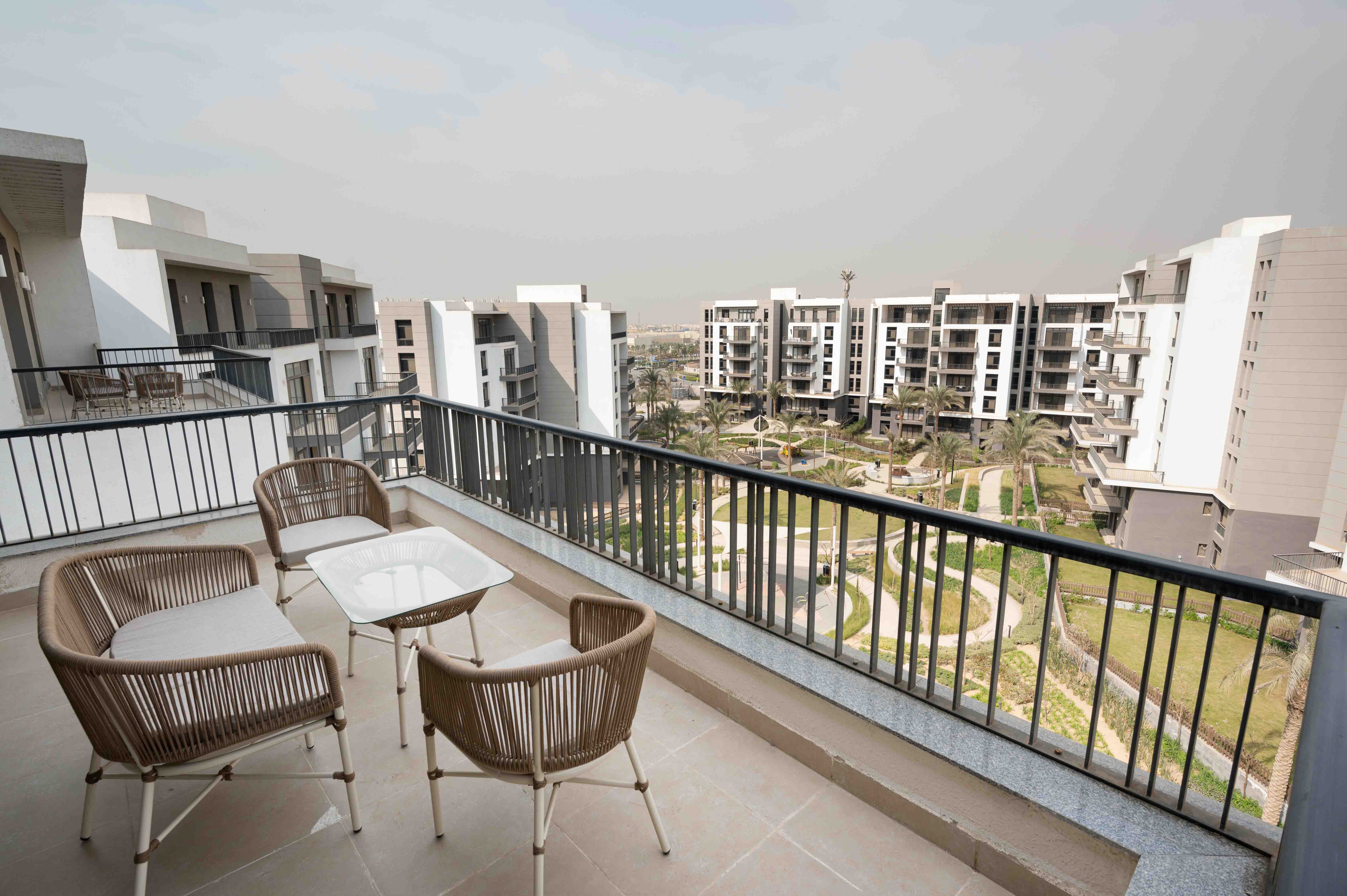 1BDR at Aura CFC
