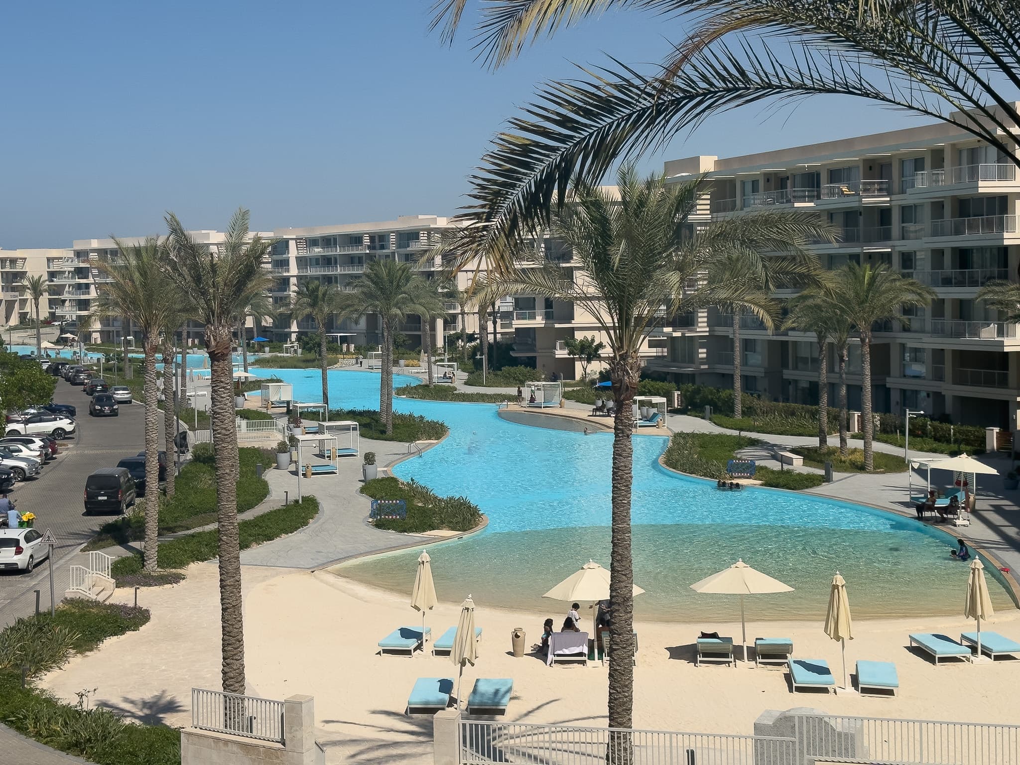 1BR with Lagoon View Marinaviews