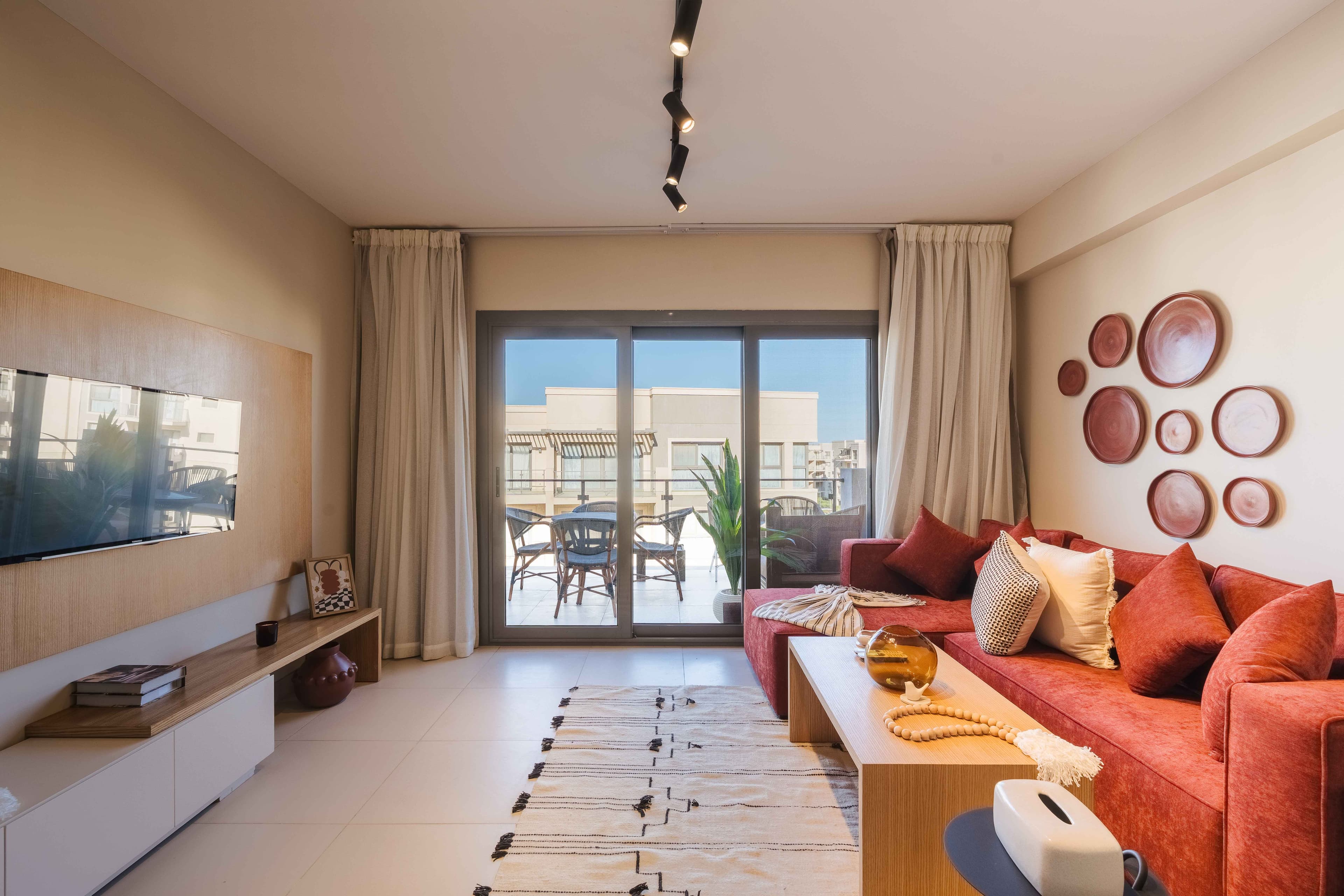 2BR Apart | Canal View | Marassi, photo 4