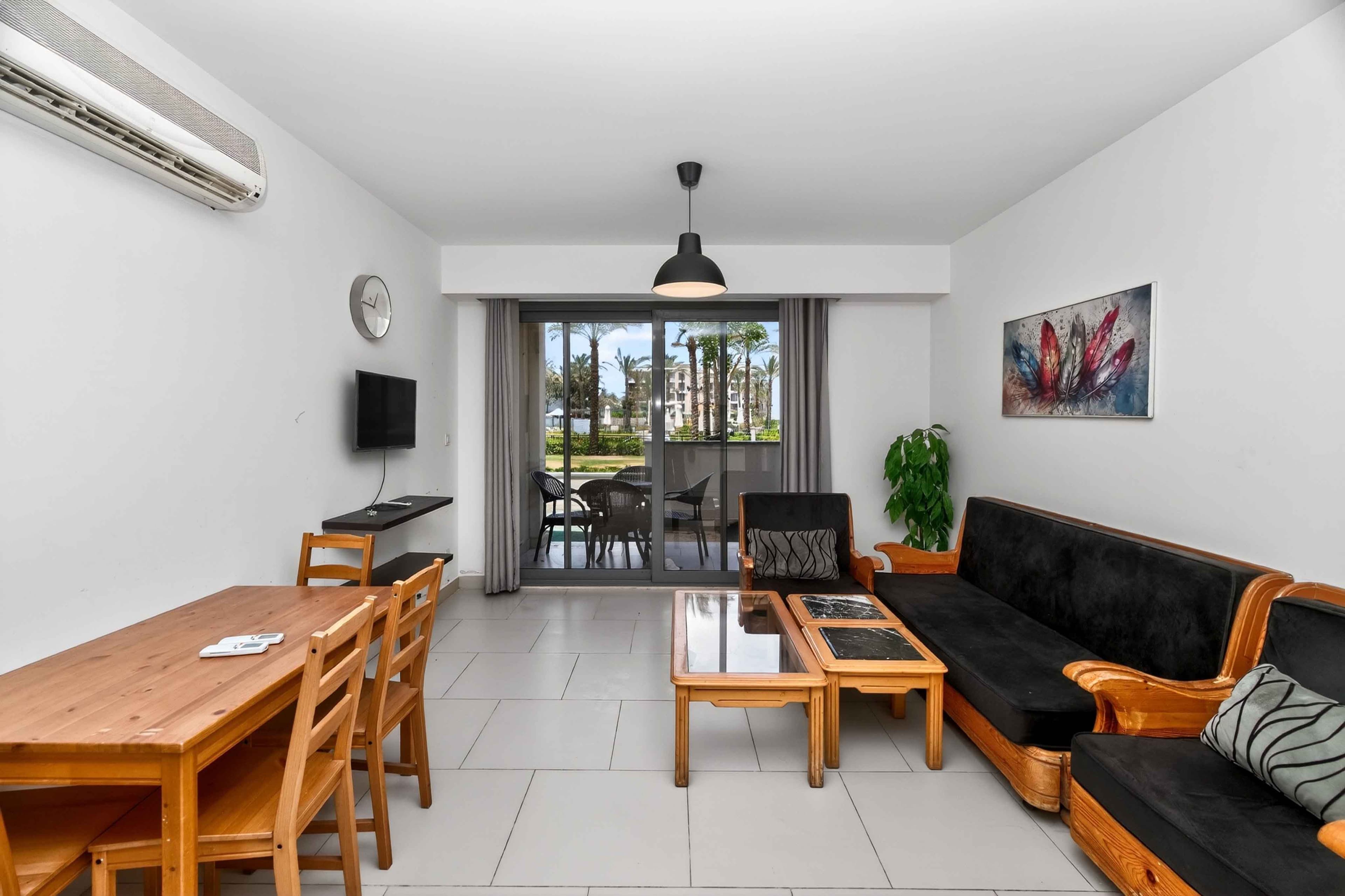 2BDR Aprt at Lea Marassi, photo 3