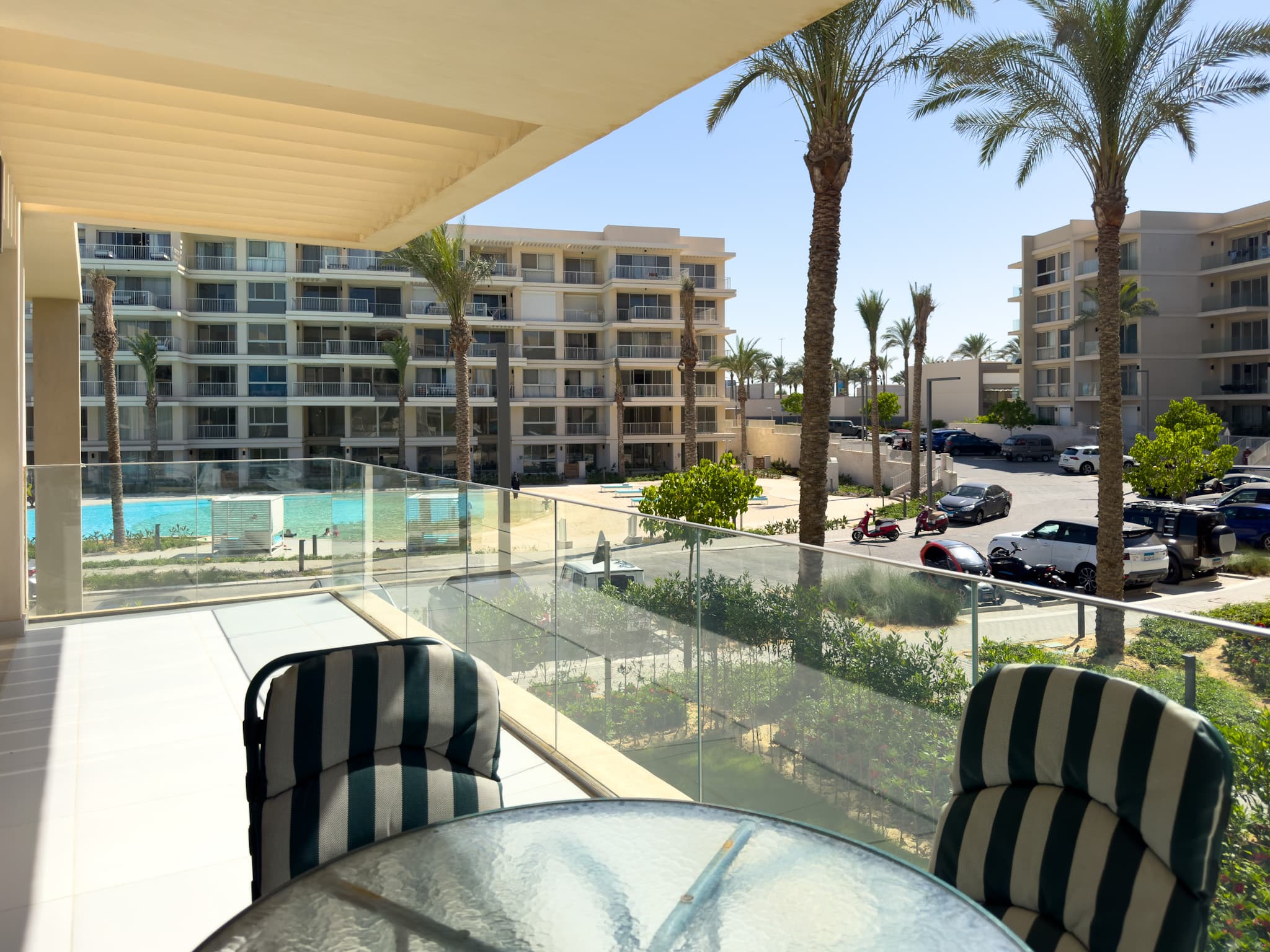 2BR Partial Sea and Pool View Marassi, photo 2