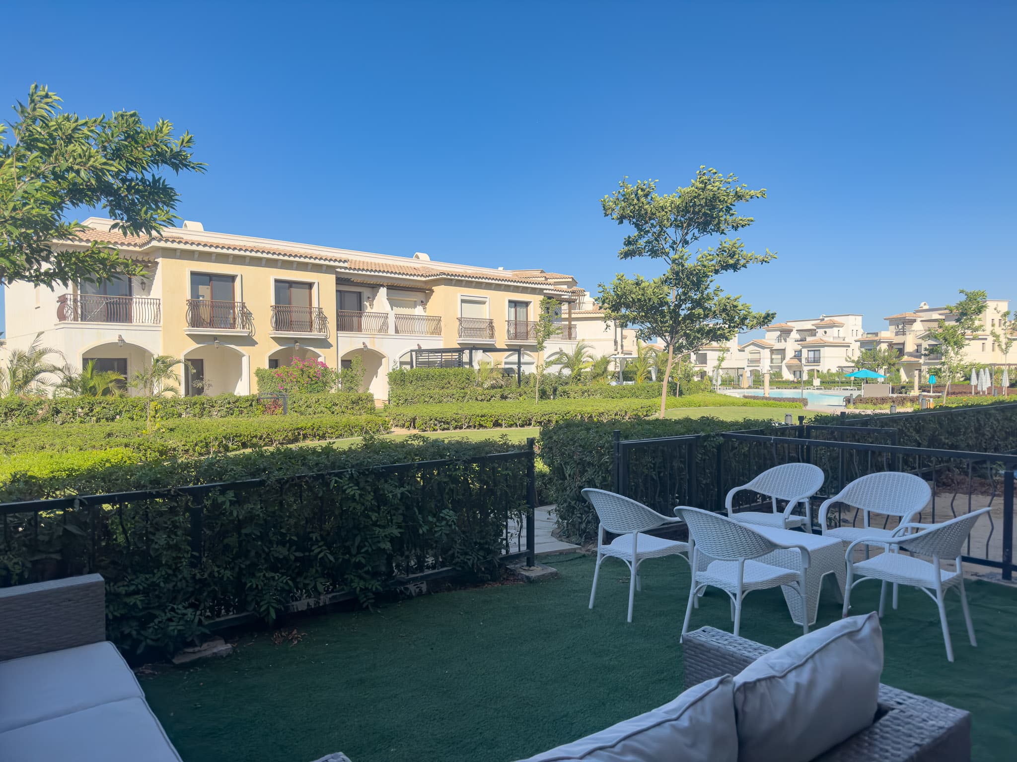 3BR+Nanny Lagoon View TownHouse