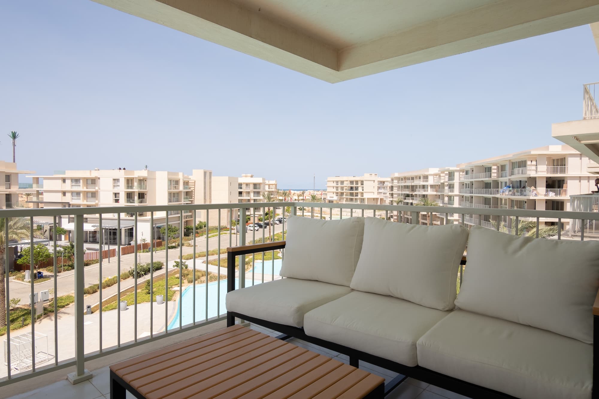 Marina Views 3BR + Nanny, photo 2
