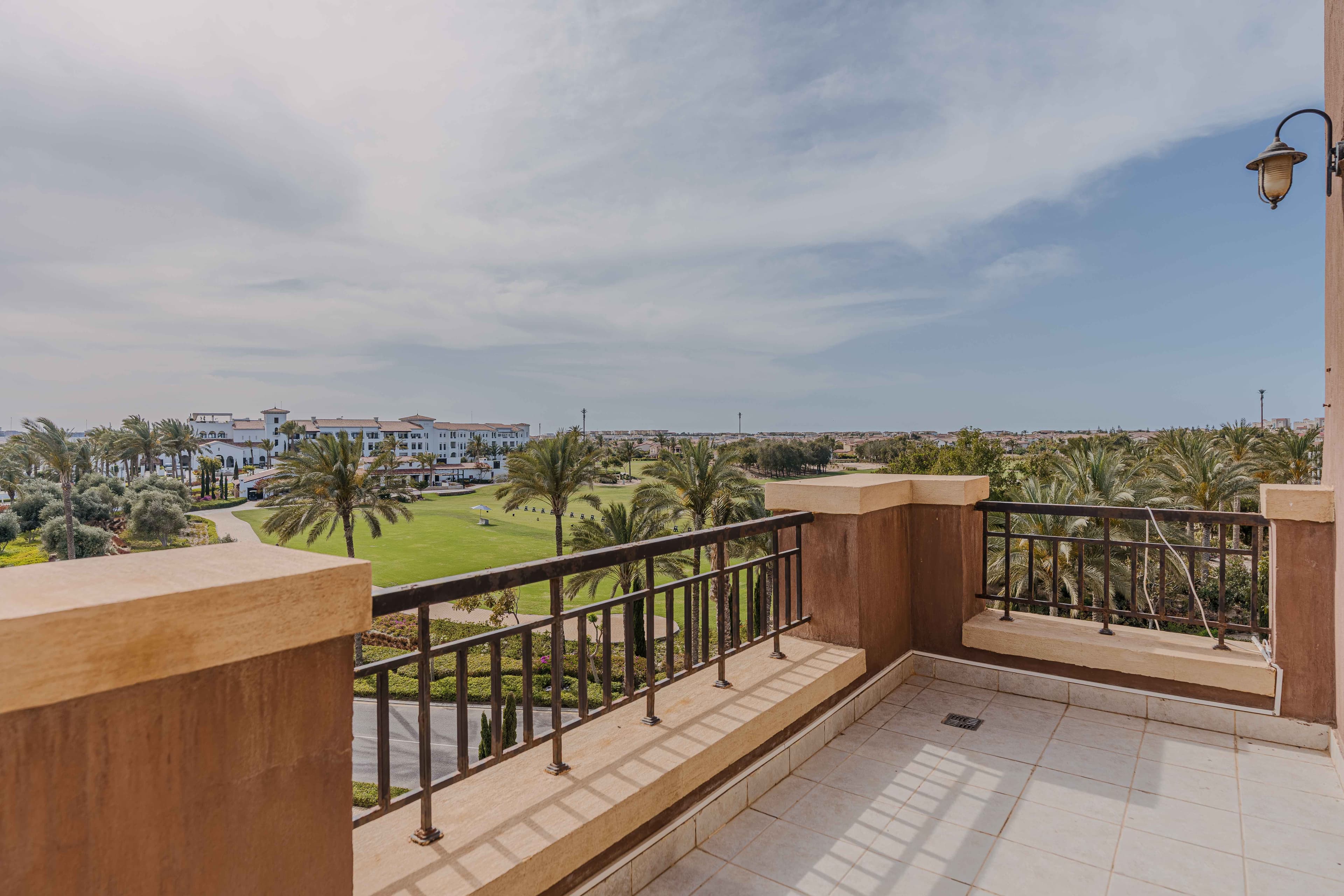 Amazing 3BDR with Golf View @VERDI
