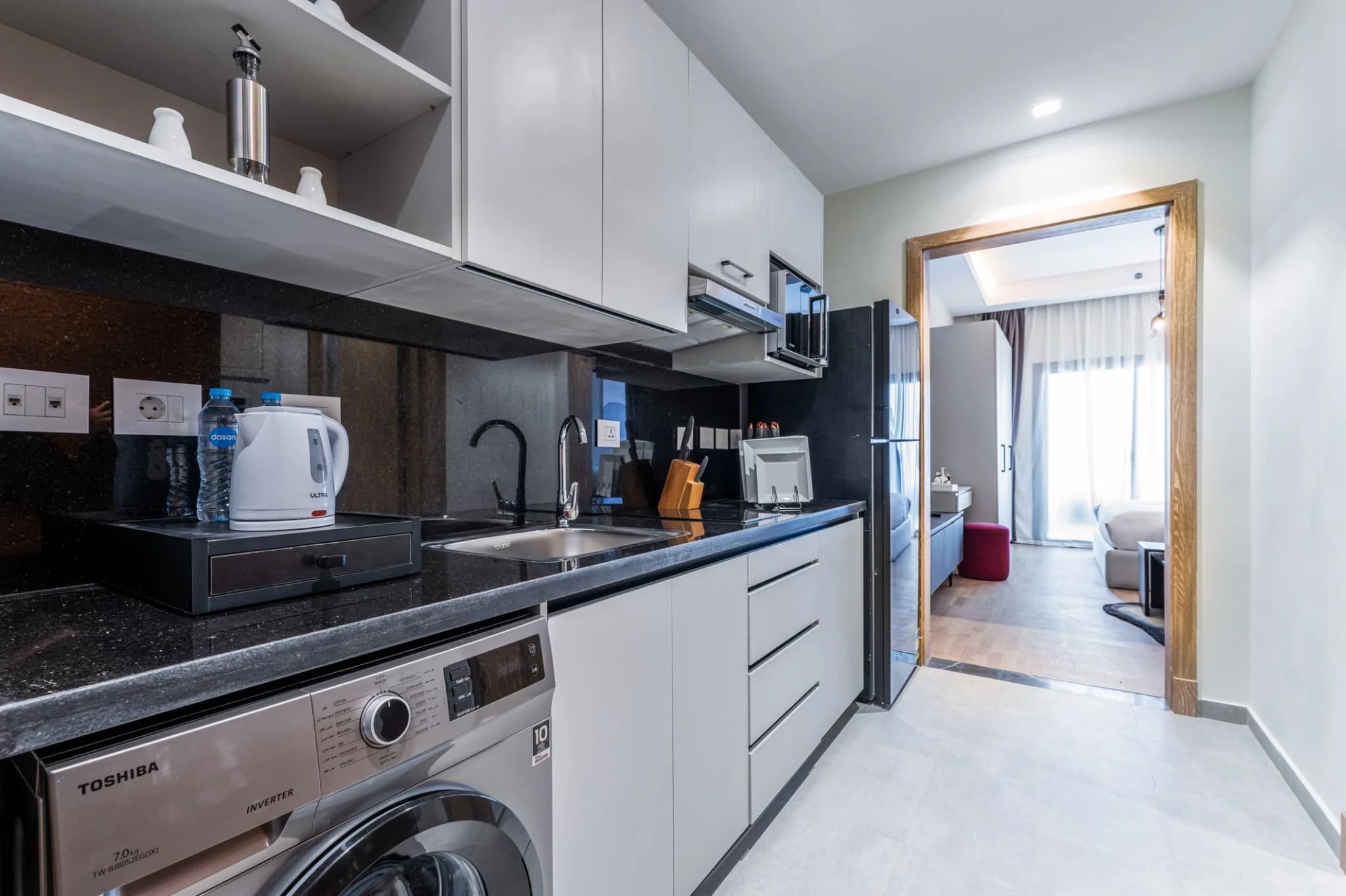 Sh.Zayed Aeon Towers Studio w/ Kitchen 2, photo 6