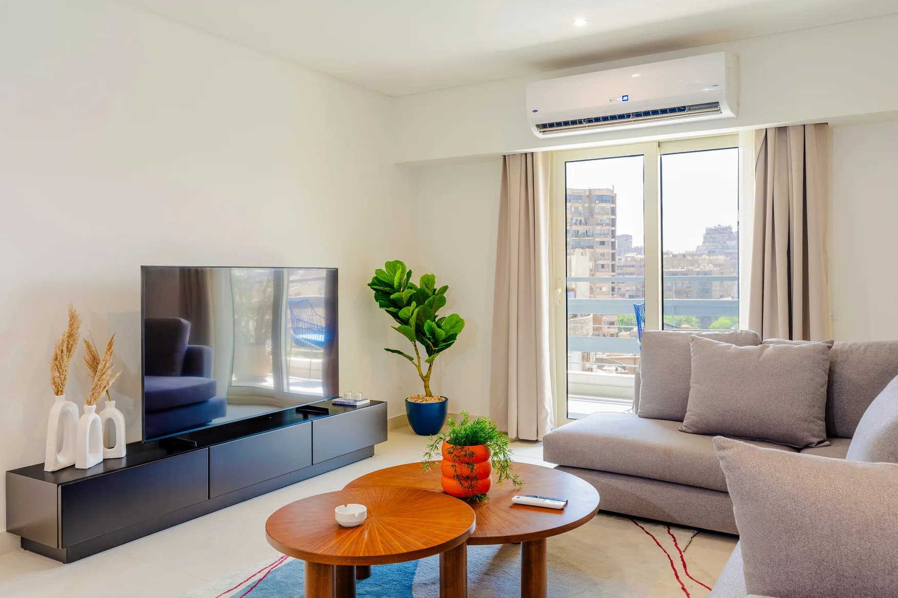 One Bedroom Apartment city view In The Center Of Zamalek, photo 3