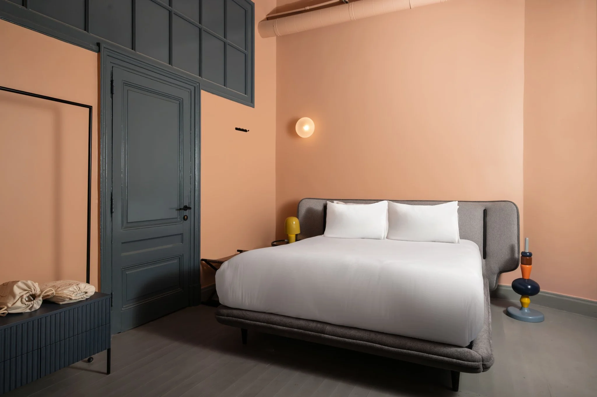 One Bedroom Apartment City View King bed In The Center OF Downtown Cairo, photo 5