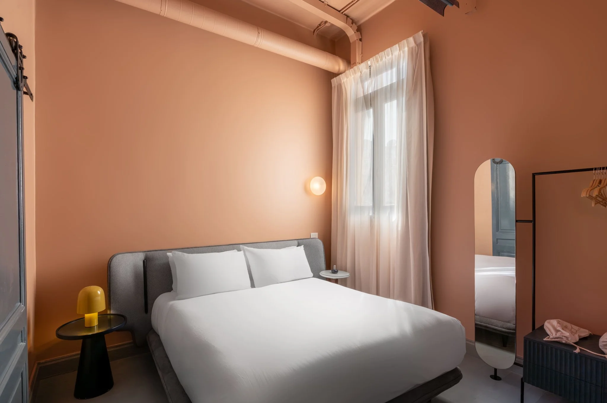 One Bedroom Apartment City View King bed In The Center Of Downtown Cairo, photo 5