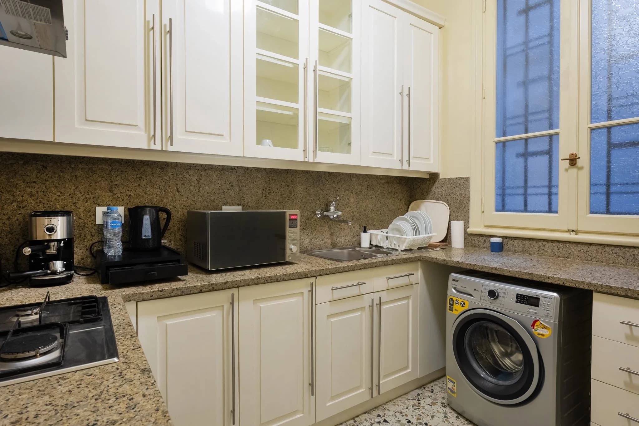 One Bedroom Apartment In The Center Of Downtown Cairo, photo 2