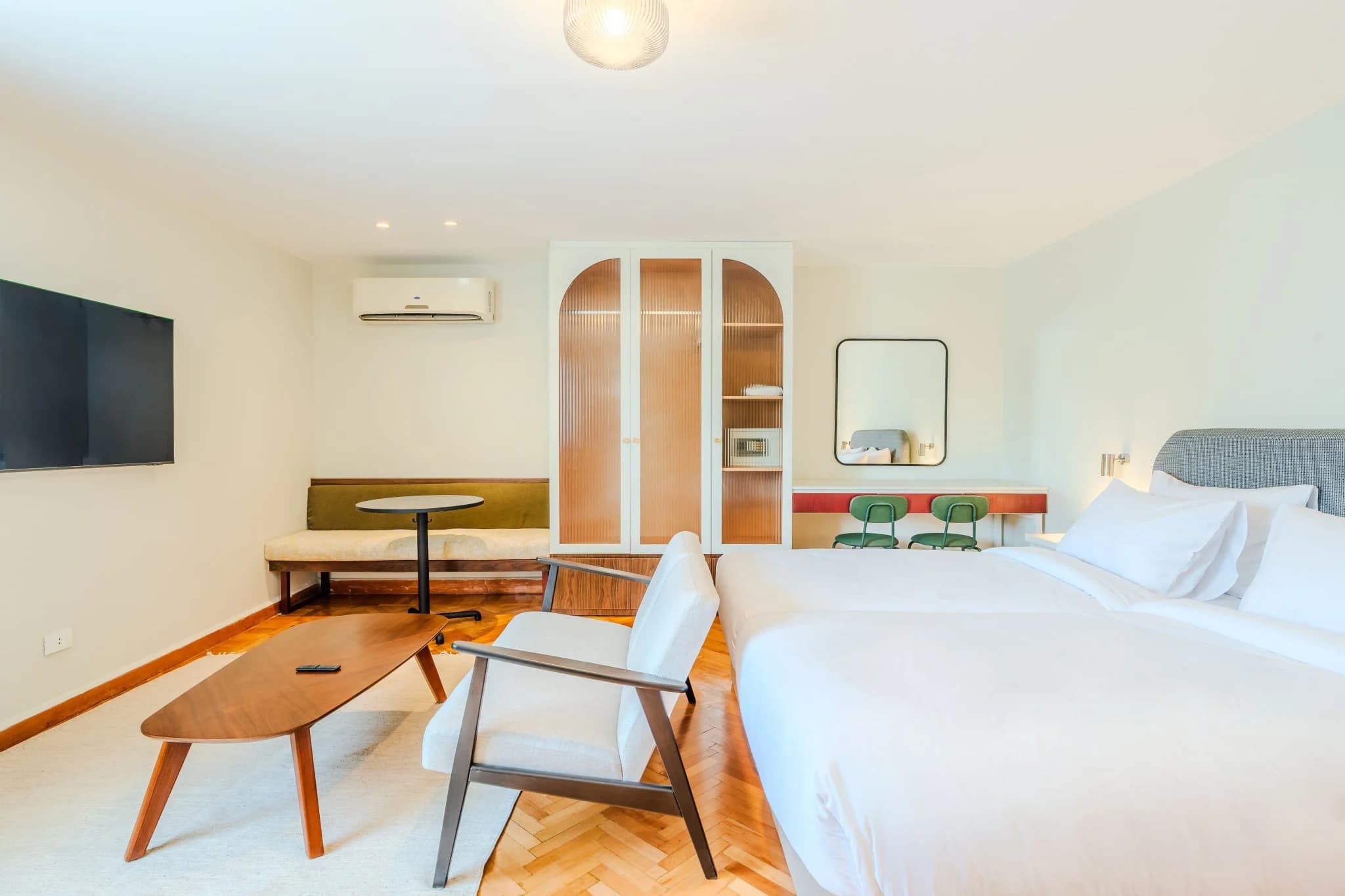 Spacious Suite In a Boutique Hotel With Breakfast, photo 6