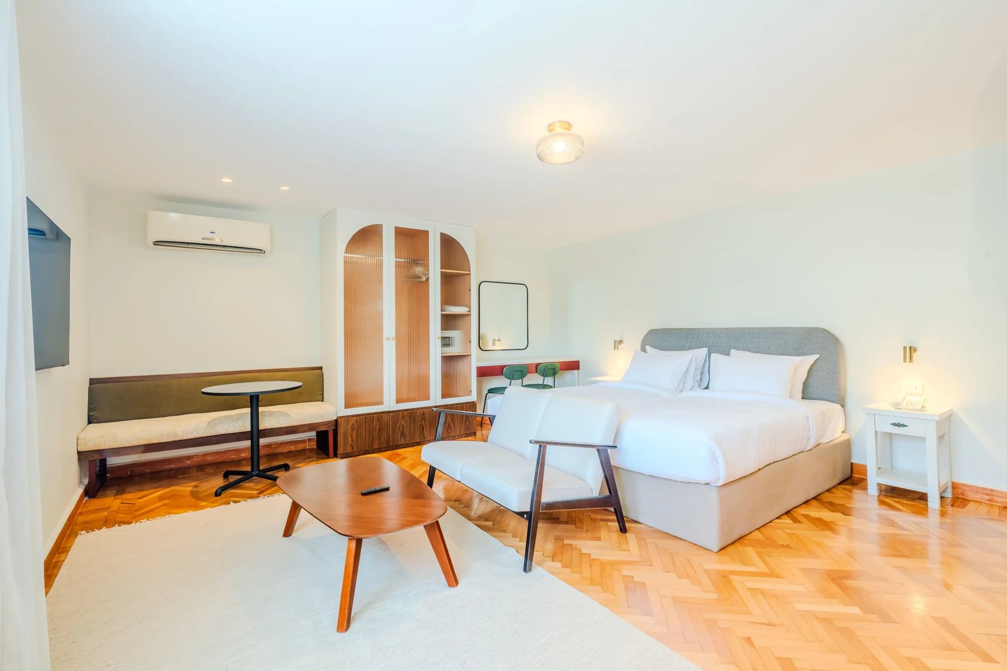 Spacious Suite In a Boutique Hotel With Breakfast, photo 7