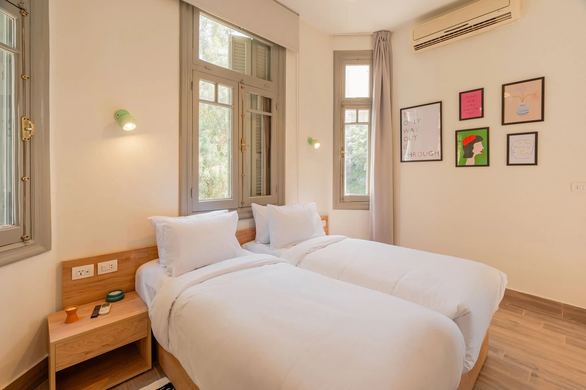 Studio Twin Bed Garden View with Balcony