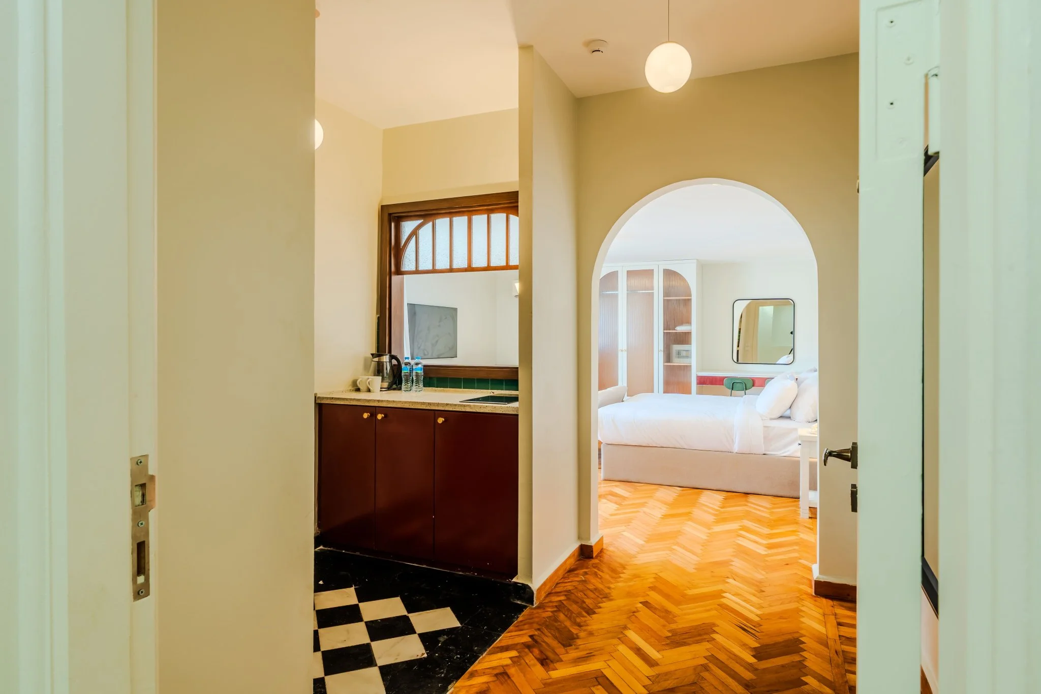 Suite With Balcony In a Boutique Hotel With Breakfast, photo 2