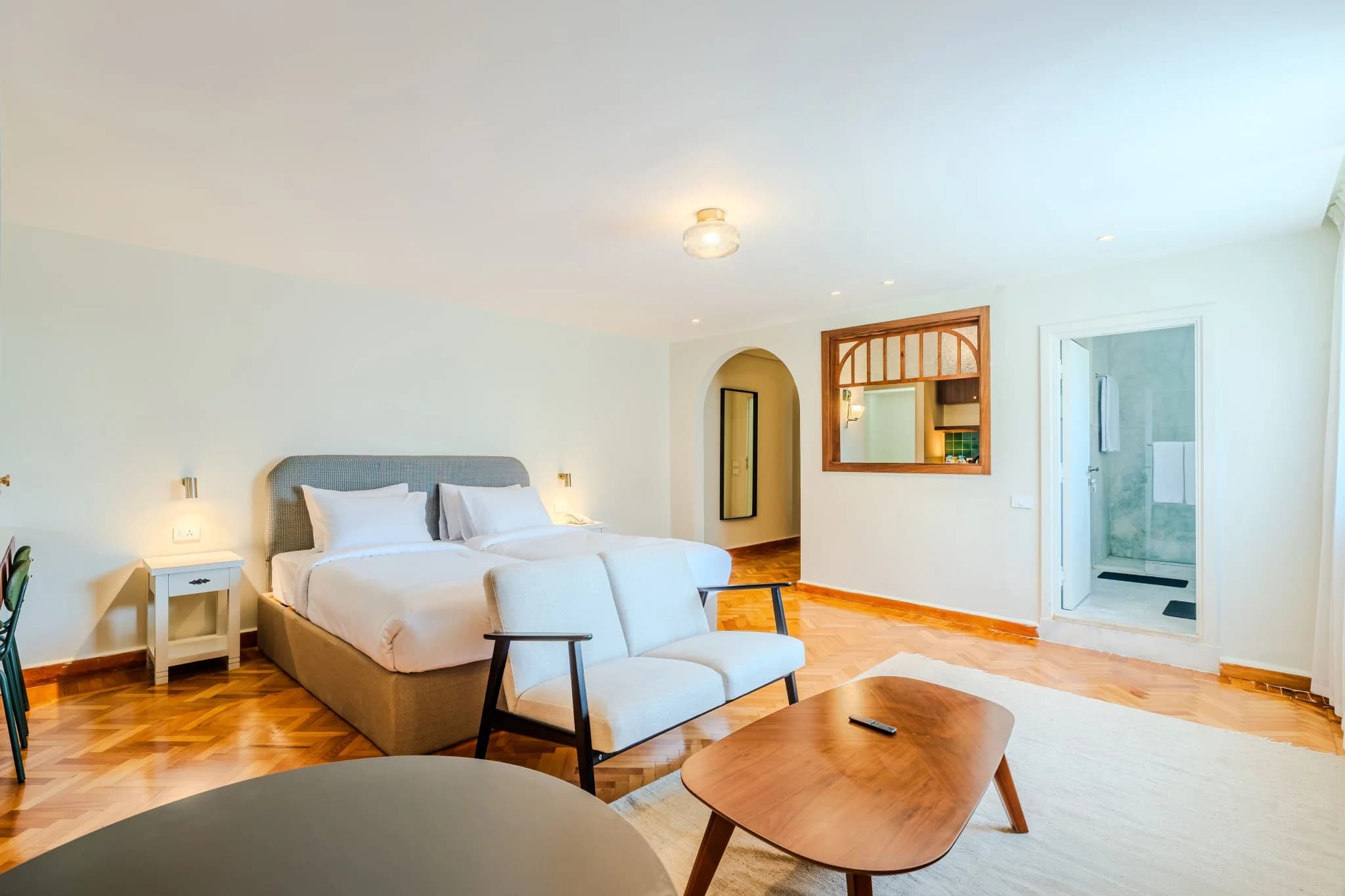 Suite With Balcony In a Boutique Hotel With Breakfast, photo 6