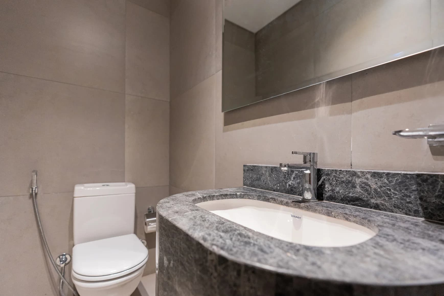 Three Bedroom Apartment Nile view Next to Om Kolthoom Hotel, photo 2