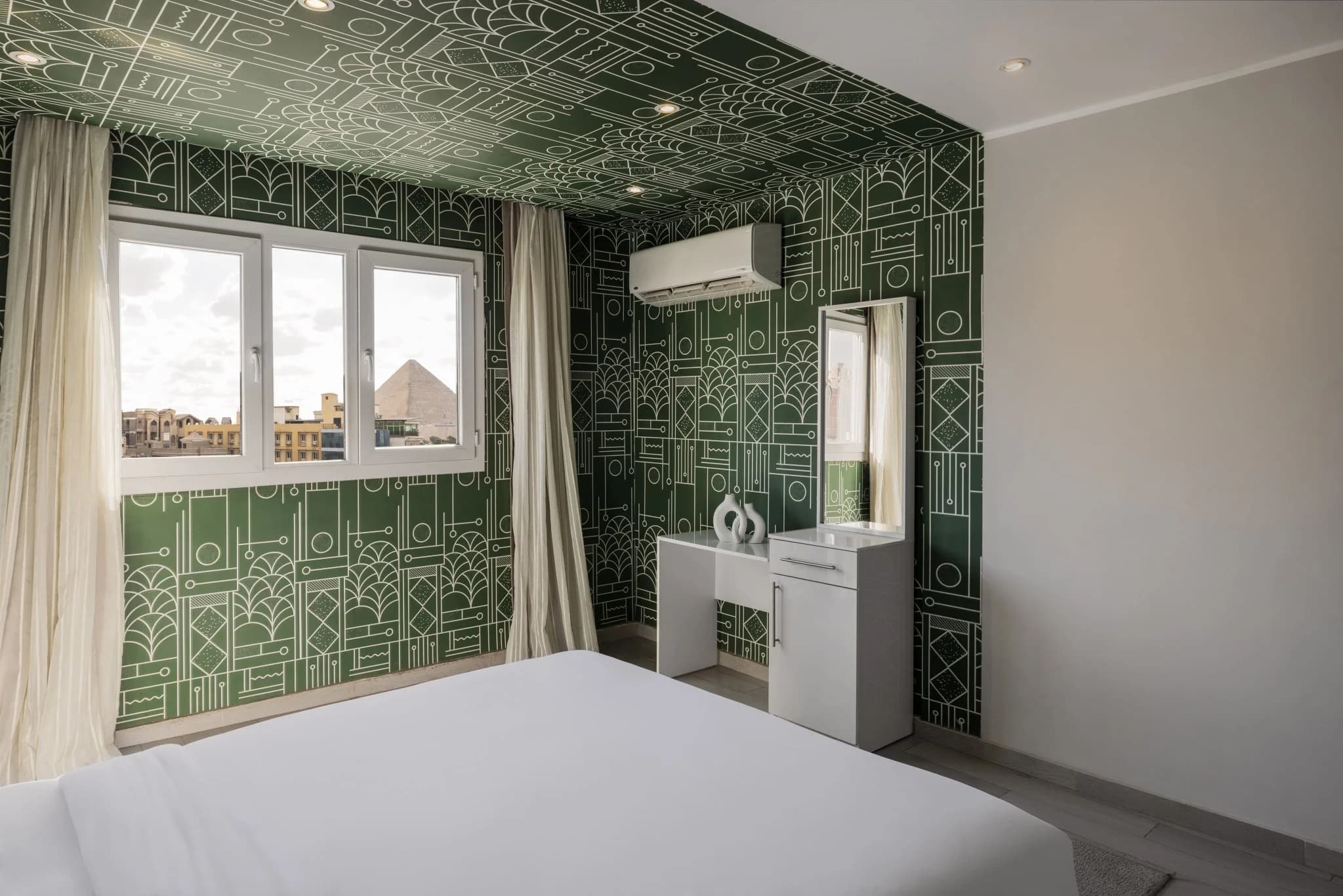 Three Bedrooms Apartment Pyramids View, photo 7
