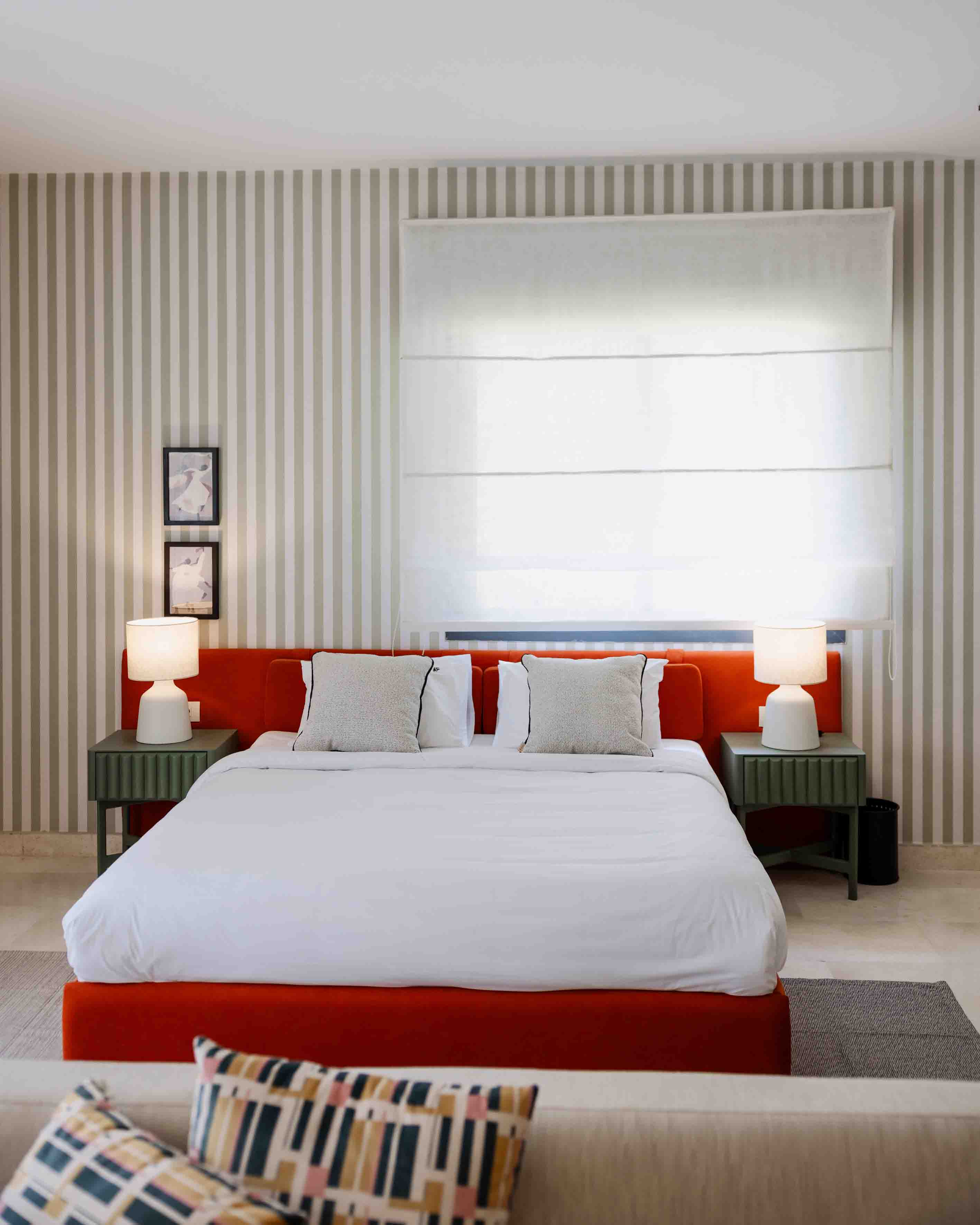 Modern Studio | Pool View, photo 2