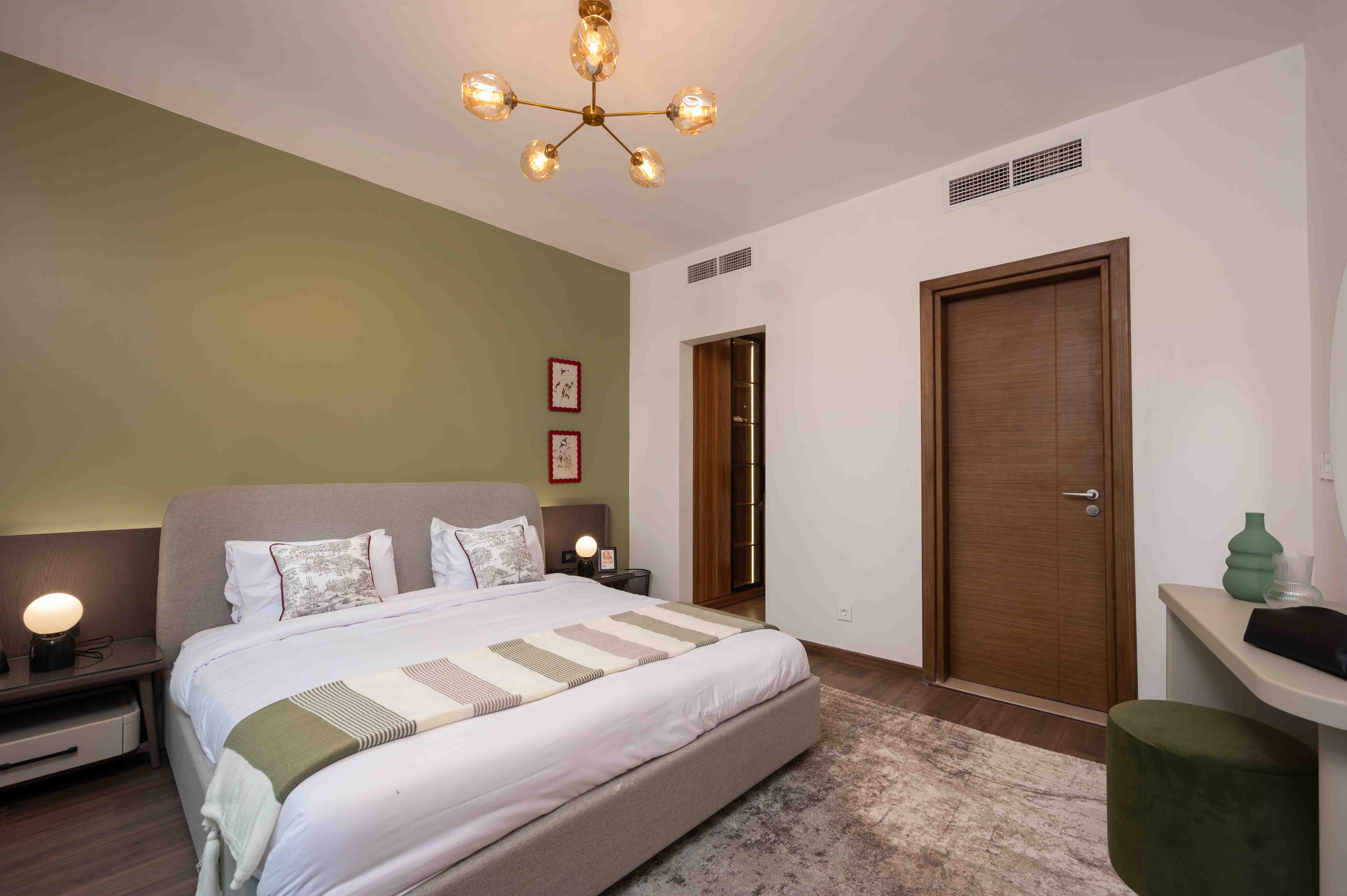 Comfortable 2BR at Aura CFC, photo 8