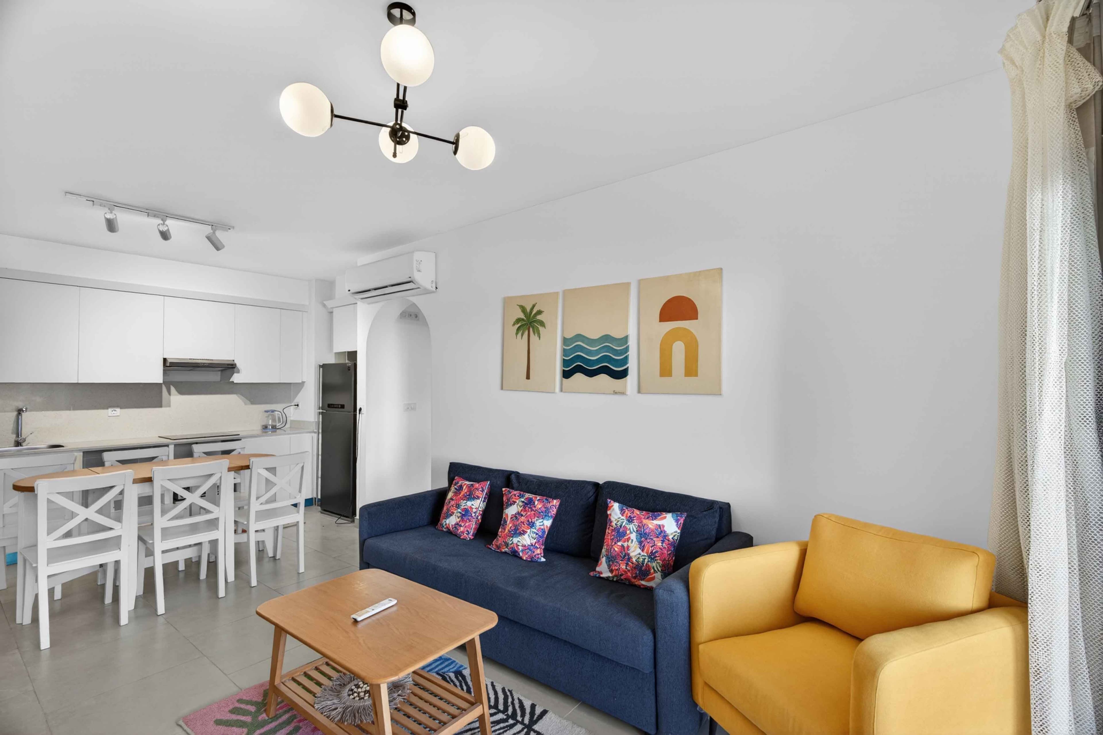 Modern 1BDR with Garden · Greek, photo 5